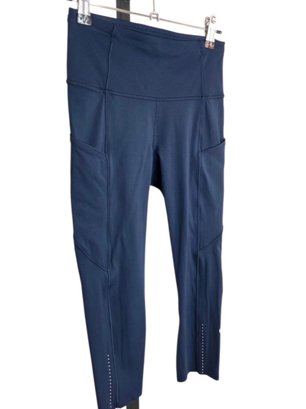Lululemon Fast & Free Crop II *Nulux 19" True Navy, Athletic, Running, Size 4 - Picture 8 of 9